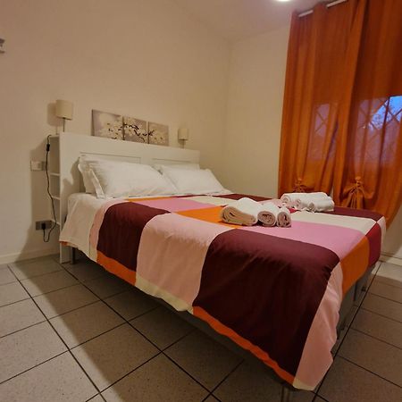 Casa Bebe - Adiacenze Policlinico E Universita' Модена Екстериор снимка